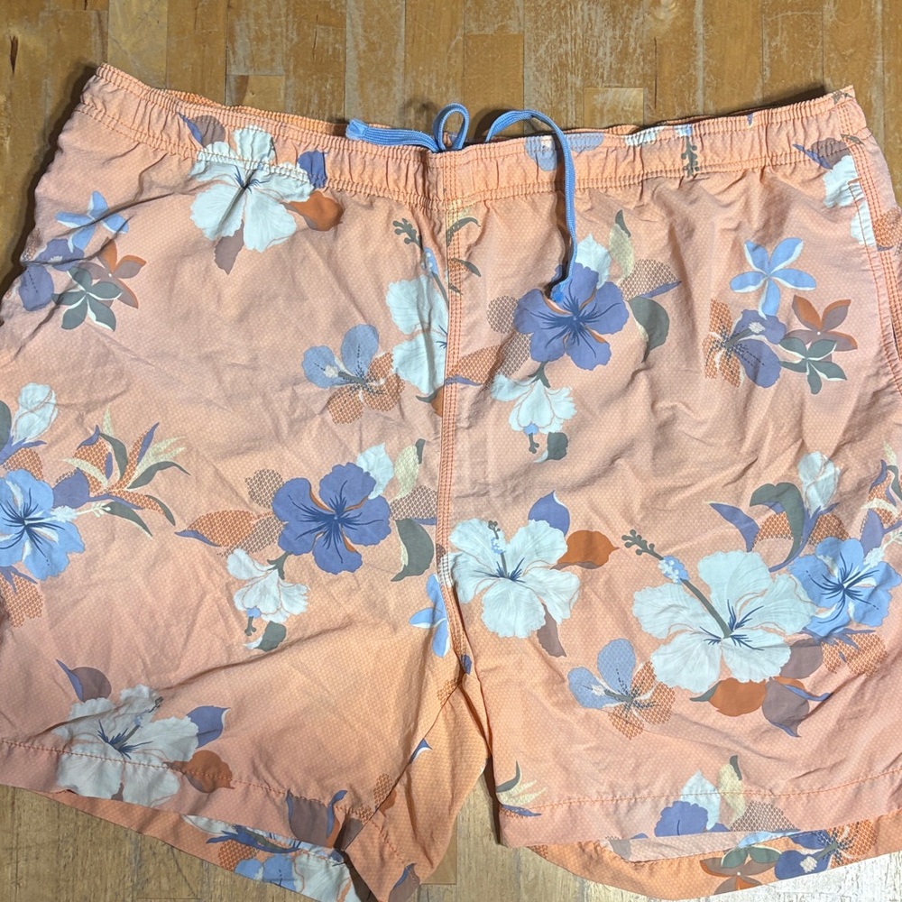 Mens Tommy Bahama Relax Peach Floral Swim Shorts